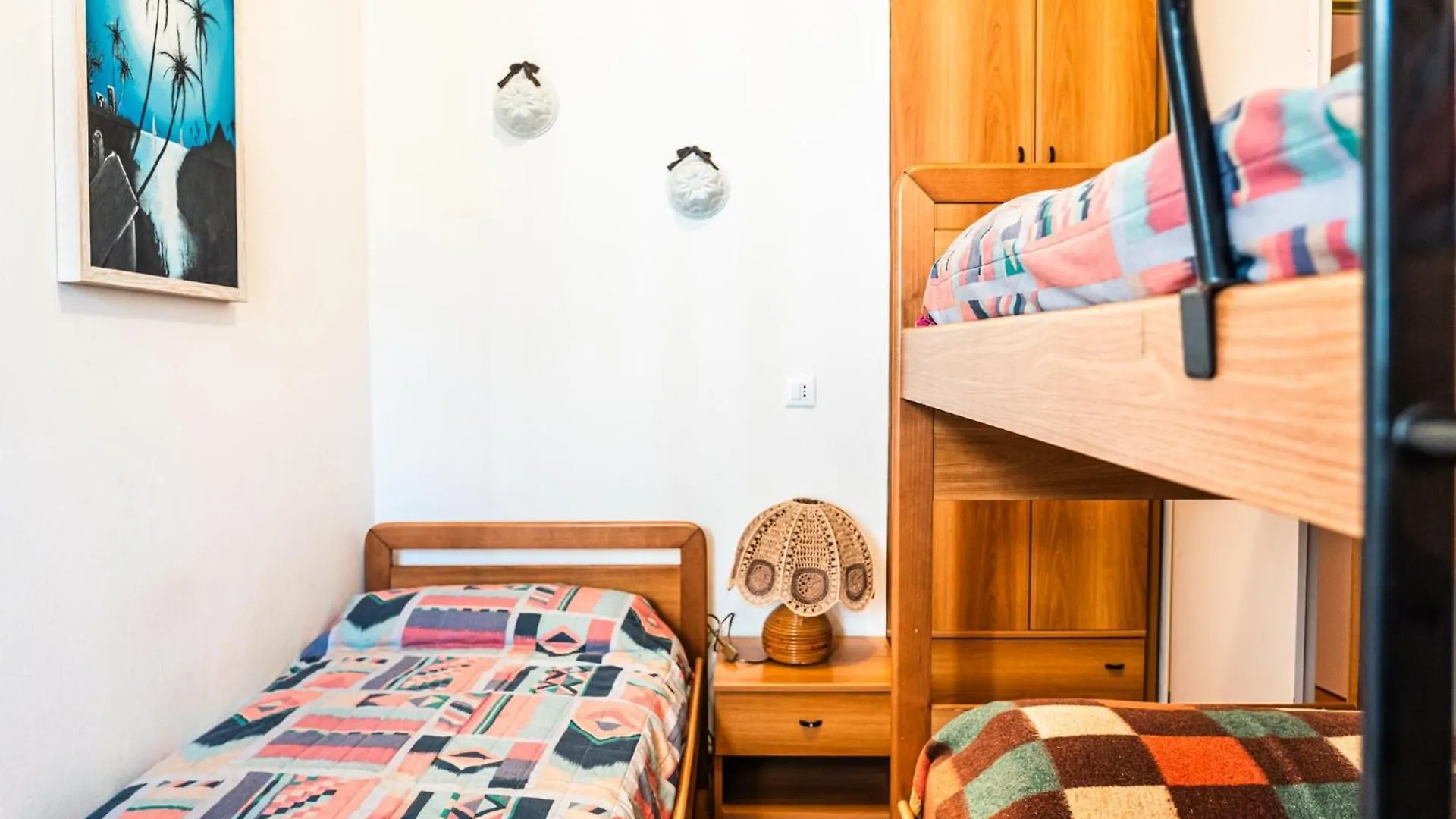 Charming Apartment With Garden And Pool 比比翁 0*,