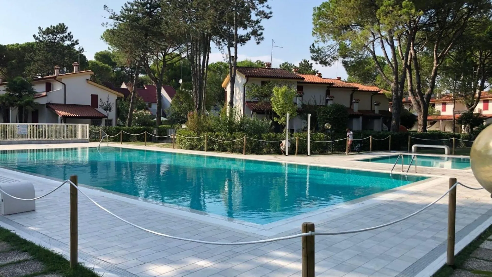 Charming Apartment With Garden And Pool Bibione Italy